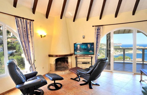 Cap de la Nau House | 119 m² House ∙ 3 bedrooms ∙ 6 guests