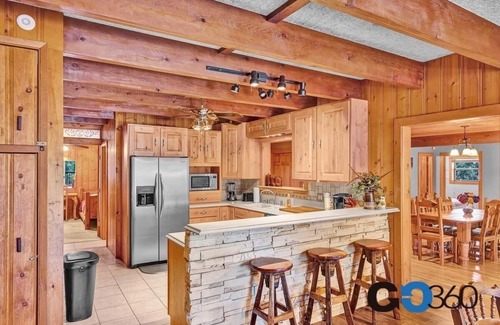 Ruidoso Cabin | 12 GUESTS, JACUZZI ,GAME ROOM, DECK, 🗻VIEWS