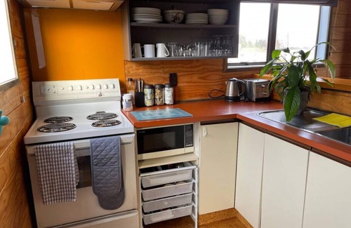 Two Mile Bay House | 12 Hawai · Relax in Hawai