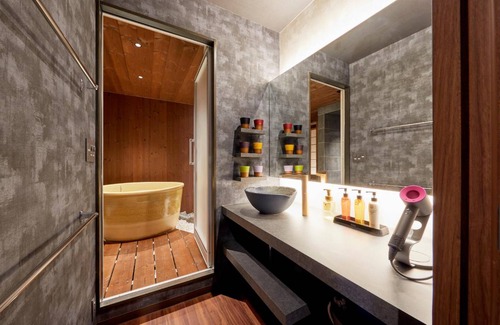 Nishinari House | 126 m² House ∙ 4 bedrooms ∙ 10 guests