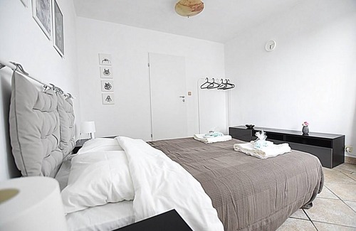Bronowice Apartment | 12 m² Apartment ∙ 1 bedroom ∙ 2 guests