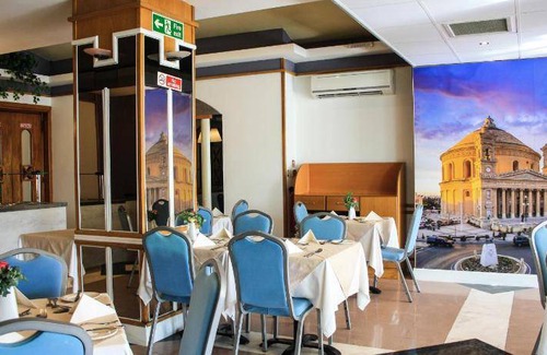 Qawra Hotel | 12 m² Hotel ∙ 127 guests