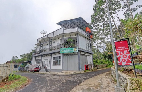 Wonosobo Hotel | 12 m² Hotel ∙ 2 guests