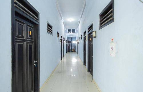 Sidomulyo Hotel | 12 m² Hotel ∙ 4 guests
