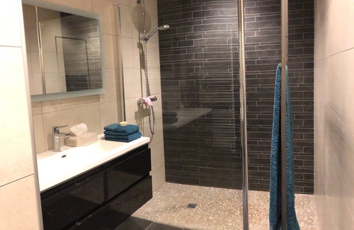 Thiezac House | 12 minutes from the resort of lioran, GR foot Auvergne volcanoes park