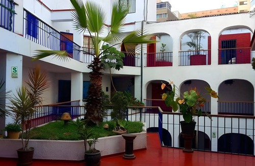 Miraflores Apartment | 12 m² Apartment ∙ 3 guests