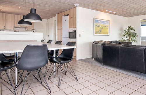 Vrist Strand House | 12 person holiday home in Harboøre-By Traum