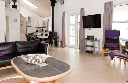 Lystrup House | 12 person holiday home in Egå-By Traum