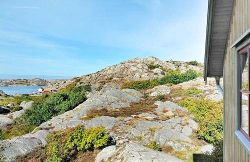 Skaerhamn House | 12 person holiday home in Sk rhamn