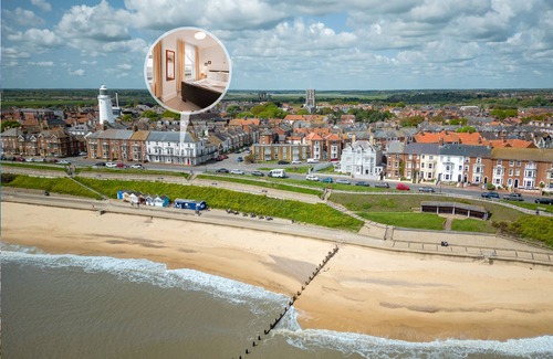 Southwold Apartment | 12 The Craighurst - One Bedroom Apartment, Sleeps 2