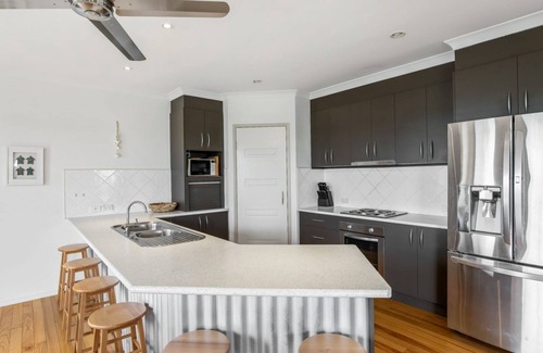 Rainbow Beach House | 12 Tingira Close - Rainbow Beach. Pool. Aircon. Great family beach house