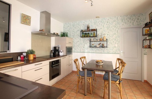 Villeneuve-les-Avignon House | 120 m² House ∙ 4 bedrooms ∙ 7 guests