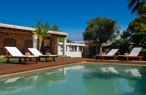 Santa Eulalia del Rio Villa | 120 m² Villa ∙ 2 bedrooms ∙ 4 guests