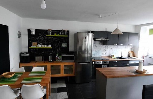 Nauwieser Viertel Apartment | 120 m² Apartment ∙ 3 bedrooms ∙ 14 guests