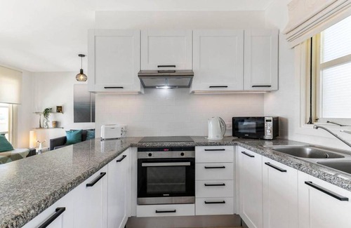 Aphrodite Hills Apartment | 120 m² Apartment ∙ 2 bedrooms ∙ 4 guests