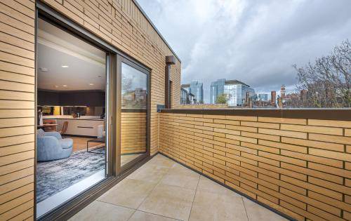 Avonmore and Brook Green Apartment | 120 m² Apartment ∙ 2 bedrooms ∙ 6 guests