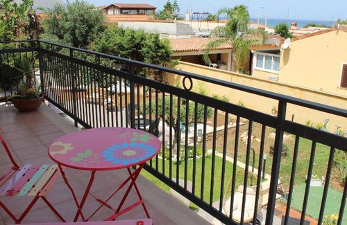 Capaci Apartment | 120 m² Apartment ∙ 3 bedrooms ∙ 6 guests