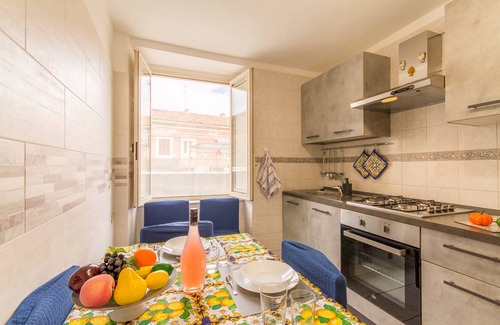 Catania City Centre Apartment | 120 m² Apartment ∙ 3 bedrooms ∙ 7 guests