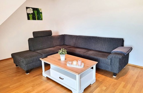 Hilzingen Apartment | 120 m² Apartment ∙ 3 bedrooms ∙ 7 guests