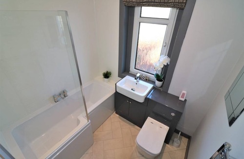 Hamilton Apartment | 120 m² Apartment ∙ 3 bedrooms ∙ 6 guests