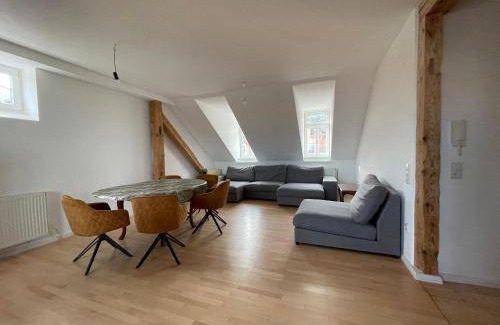 Neustadt an der Weinstrasse Apartment | 120 m² Apartment ∙ 4 bedrooms ∙ 8 guests