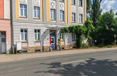 Zeitz Apartment | 120 m² Apartment ∙ 4 bedrooms ∙ 7 guests