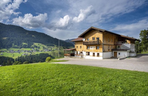 Mittelberg Apartment | 120 m² Apartment ∙ 4 bedrooms ∙ 15 guests