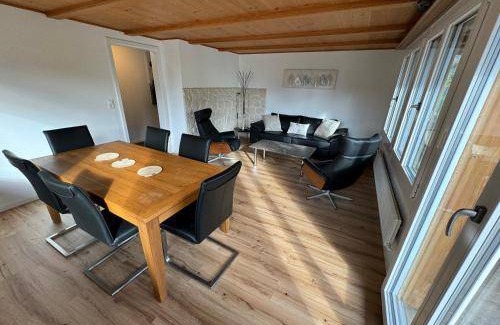 Faulensee Apartment | 120 m² Apartment ∙ 3 bedrooms ∙ 6 guests
