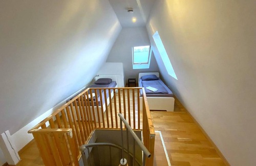 Hemelingen Apartment | 120 m² Apartment ∙ 3 bedrooms ∙ 7 guests