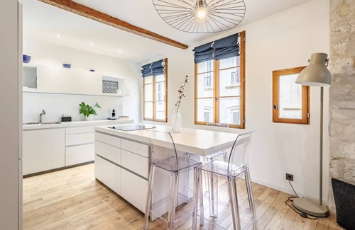 Avignon City Centre Apartment | 120 m² Apartment ∙ 2 bedrooms ∙ 4 guests