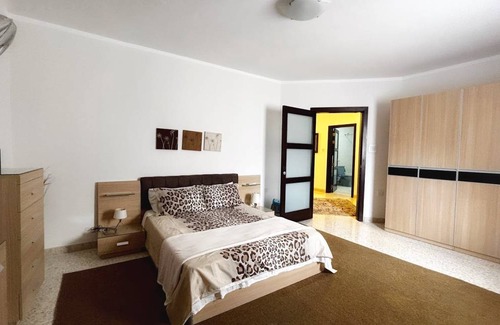 Zebbug Apartment | 120 m² Apartment ∙ 4 bedrooms ∙ 8 guests