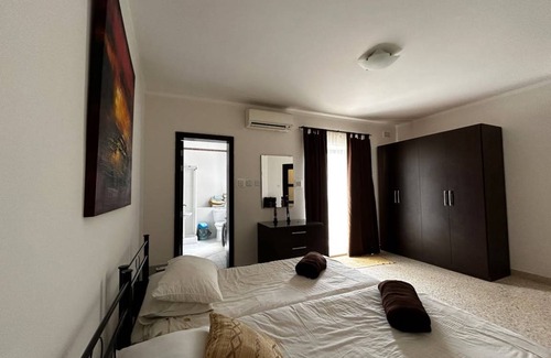 Zebbug Apartment | 120 m² Apartment ∙ 4 bedrooms ∙ 8 guests