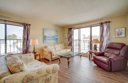 Southend Apartment | 120 m² Apartment ∙ 2 bedrooms ∙ 6 guests