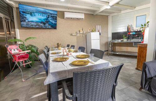 Ein Al-Asad Bed & Breakfast | 120 m² Bed and breakfast ∙ 6 bedrooms ∙ 15 guests