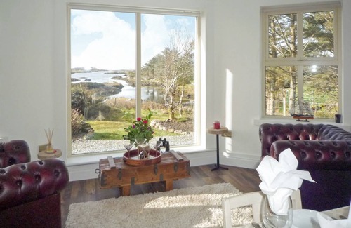 Connemara House | 120 m² Bungalow ∙ 2 bedrooms ∙ 4 guests