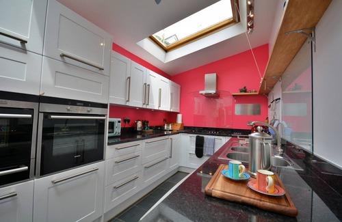 Cawsand Cottage | 120 m² Cabin ∙ 3 bedrooms ∙ 6 guests