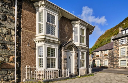 Tremadog Cottage | 120 m² Cabin ∙ 5 bedrooms ∙ 10 guests
