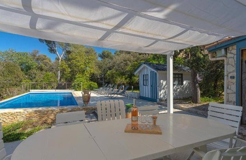 Six-Fours-les-Plages Villa | 120 m² Villa ∙ 4 bedrooms ∙ 8 guests