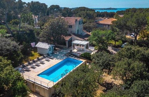 Six-Fours-les-Plages Villa | 120 m² Villa ∙ 4 bedrooms ∙ 8 guests