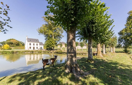 Muneville-sur-Mer House | 120 m² Gîte ∙ 4 bedrooms ∙ 9 guests