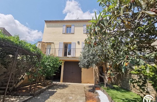 Olonzac House | 120 m² Gîte ∙ 3 bedrooms ∙ 6 guests