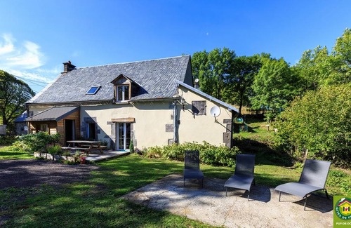 La Bourboule House | 120 m² Gîte ∙ 3 bedrooms ∙ 8 guests