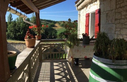 Saint-Pantaleon House | 120 m² Gîte ∙ 3 bedrooms ∙ 6 guests