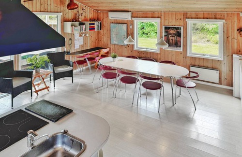 Fjellerup Strand House | 120 m² House ∙ 4 bedrooms ∙ 8 guests