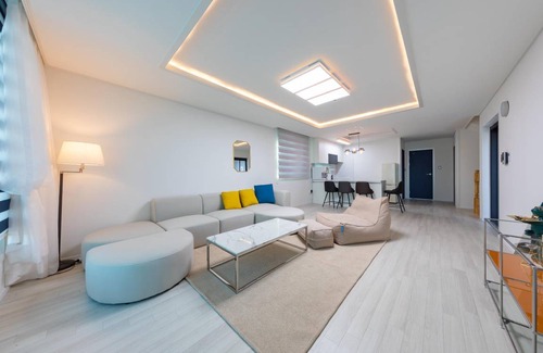 Sokcho House | 120 m² House ∙ 1 bedroom ∙ 6 guests