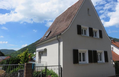 Annweiler am Trifels House | 120 m² House ∙ 2 bedrooms ∙ 4 guests
