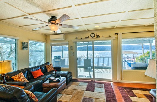 Clearlake Park House | 120 m² House ∙ 2 bedrooms ∙ 7 guests