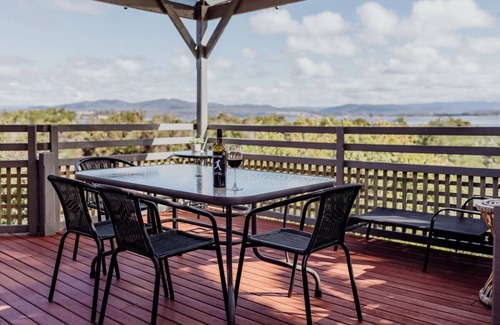 Akaroa House | 120 m² House ∙ 2 bedrooms ∙ 4 guests
