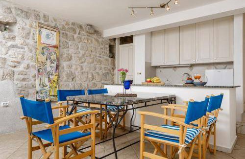 Perast House | 120 m² House ∙ 2 bedrooms ∙ 6 guests