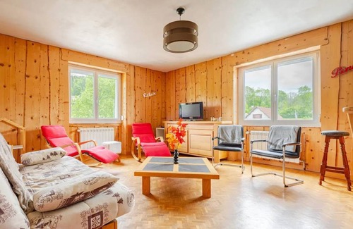 Lezat House | 120 m² House ∙ 2 bedrooms ∙ 8 guests